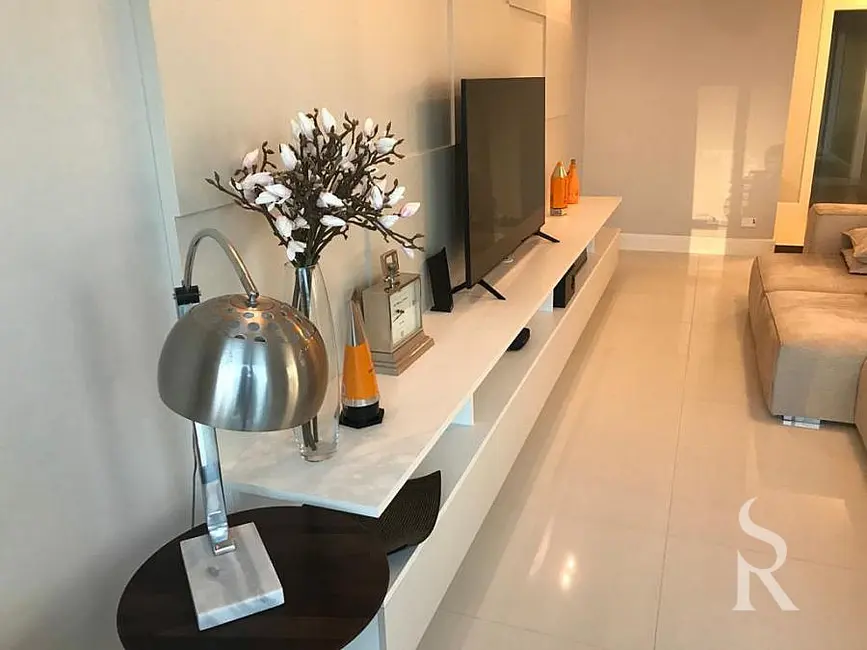Foto 5 de Apartamento com 3 quartos para alugar, 160m2 em Itajai - SC
