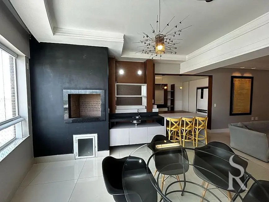 Apartamento com 3 quartos para alugar, 410m2 em Centro, Balneario Camboriu - SC - imagem 7 Foto 7 de Apartamento com 3 quartos para alugar, 410m2 em Centro, Balneario Camboriu - SC
