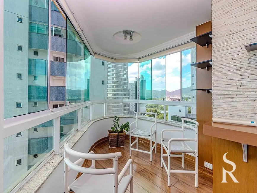 Foto 5 de Apartamento com 3 quartos para alugar, 128m2 em Centro, Balneario Camboriu - SC