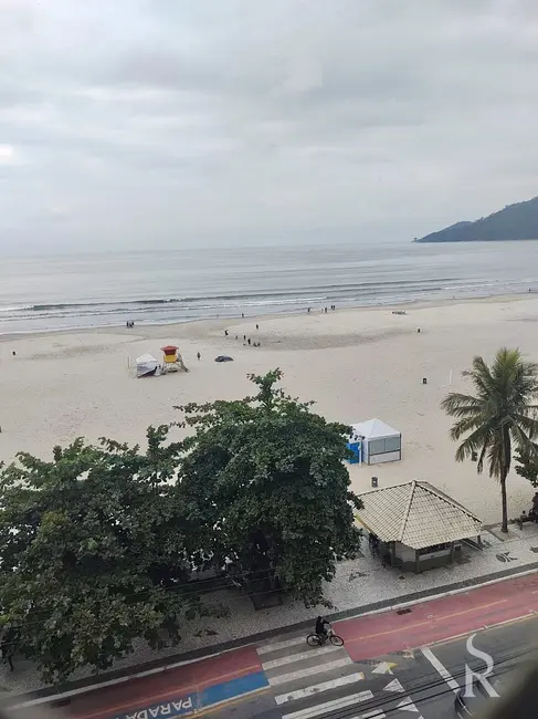 Apartamento com 3 quartos para alugar, 127m2 em Centro, Balneario Camboriu - SC - imagem 2 Foto 2 de Apartamento com 3 quartos para alugar, 127m2 em Centro, Balneario Camboriu - SC