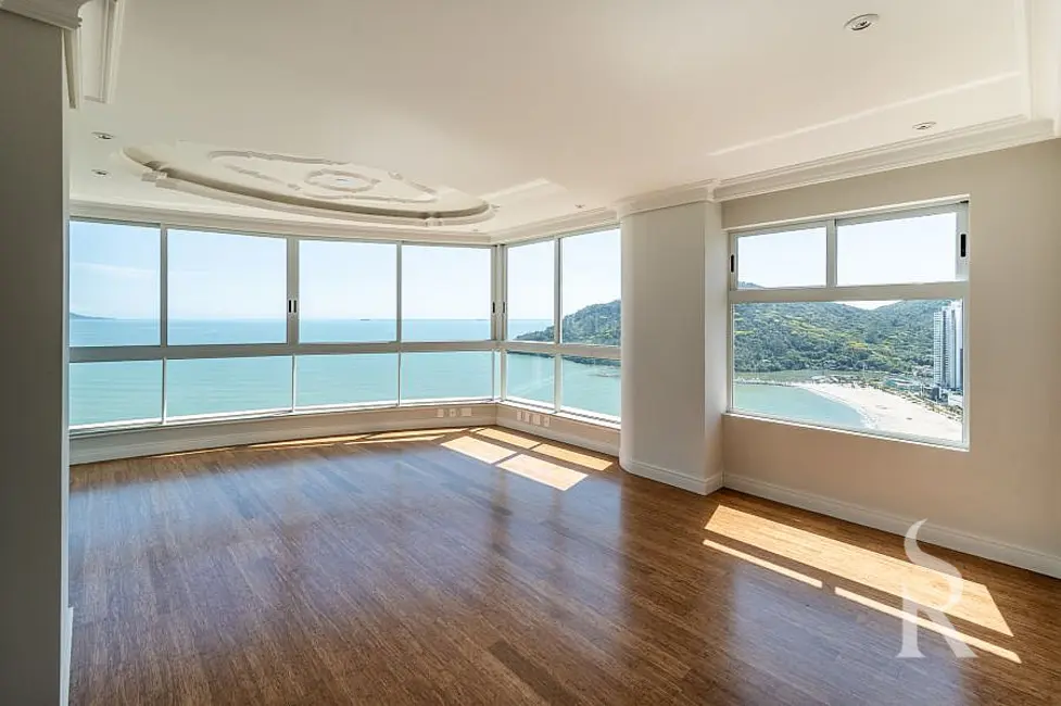 Foto 1 de Cobertura com 4 quartos à venda, 313m2 em Centro, Balneario Camboriu - SC
