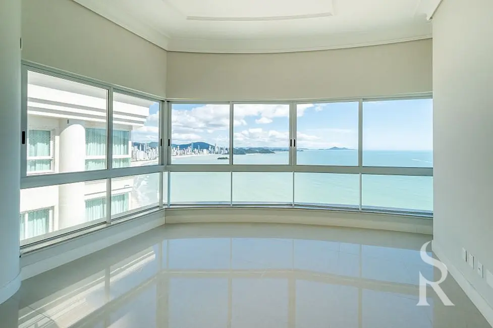 Foto 7 de Cobertura com 4 quartos à venda, 313m2 em Centro, Balneario Camboriu - SC