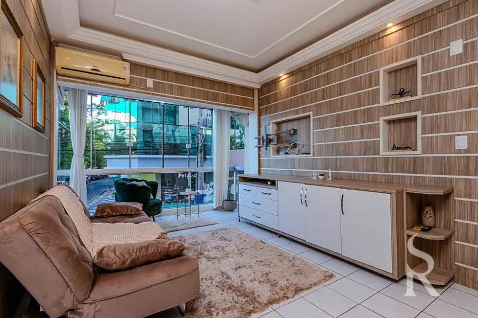 Foto 1 de Apartamento com 1 quarto à venda, 55m2 em Centro, Balneario Camboriu - SC