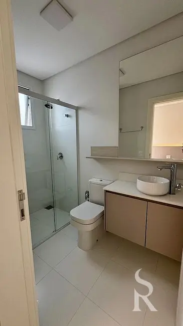 Apartamento com 4 quartos para alugar, 144m2 em Balneario Camboriu - SC - imagem 8 Foto 8 de Apartamento com 4 quartos para alugar, 144m2 em Balneario Camboriu - SC