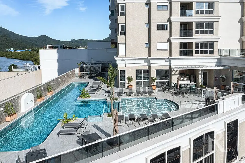 Apartamento com 4 quartos para alugar, 144m2 em Balneario Camboriu - SC - imagem 1 Foto 1 de Apartamento com 4 quartos para alugar, 144m2 em Balneario Camboriu - SC