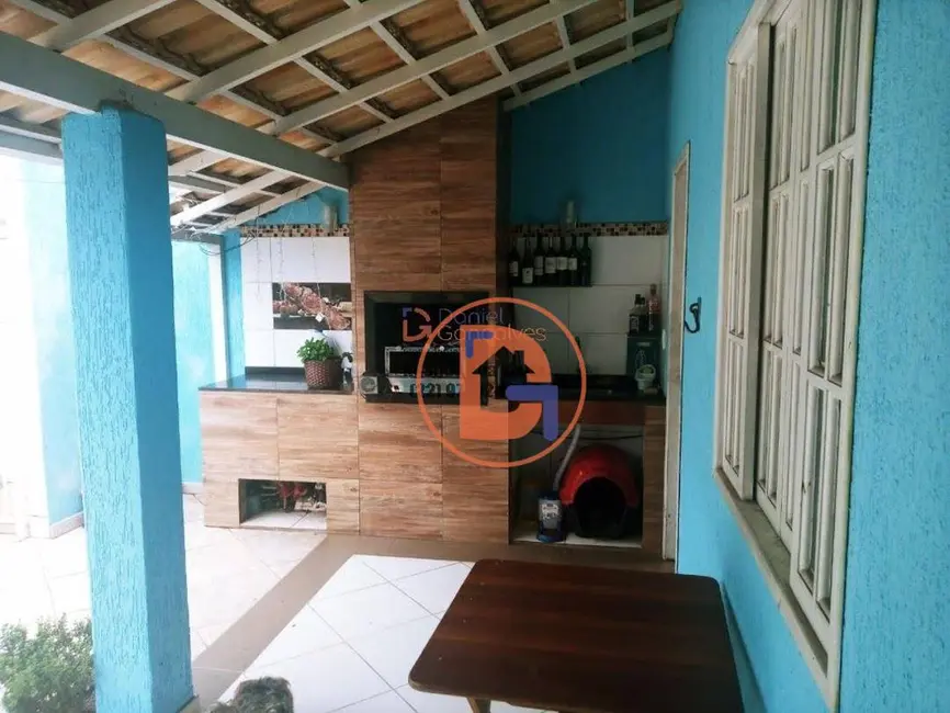 Casa com 4 quartos à venda, 360m2 em Recreio, Rio Das Ostras - RJ - imagem 4 Foto 4 de Casa com 4 quartos à venda, 360m2 em Recreio, Rio Das Ostras - RJ