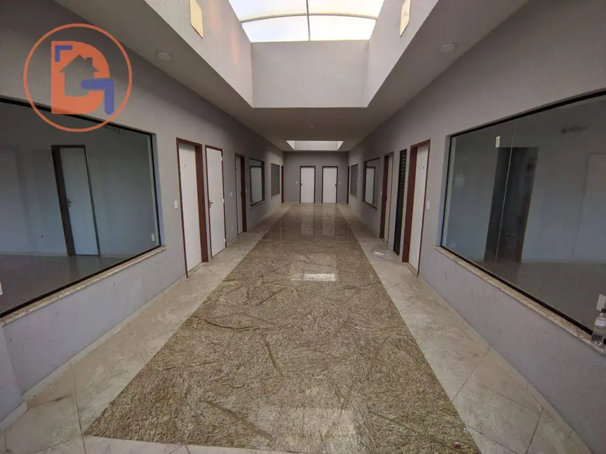 Sala Comercial para alugar, 600m2 em Costazul, Rio Das Ostras - RJ - imagem 3 Foto 3 de Sala Comercial para alugar, 600m2 em Costazul, Rio Das Ostras - RJ