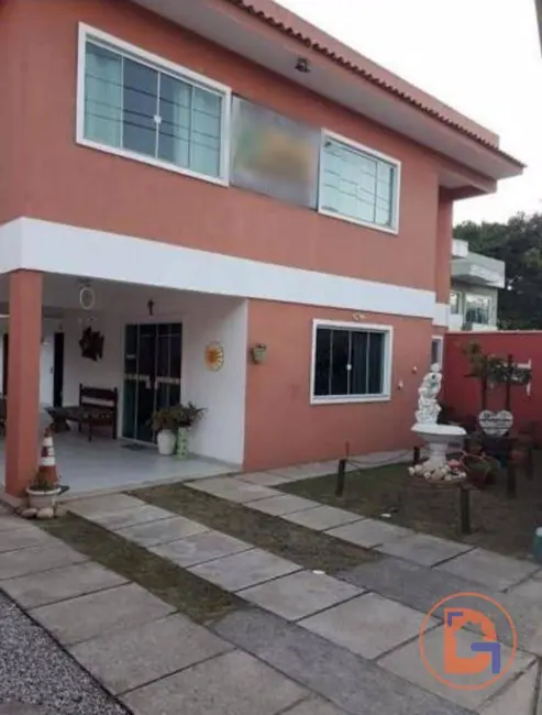 Pousada com 10 quartos à venda e para alugar, 496m2 em Colinas, Rio Das Ostras - RJ - imagem 3 Foto 3 de Pousada com 10 quartos à venda e para alugar, 496m2 em Colinas, Rio Das Ostras - RJ
