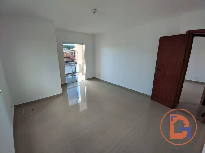 Casa com 4 quartos à venda, 210m2 em Rio Das Ostras - RJ - imagem 6 Foto 6 de Casa com 4 quartos à venda, 210m2 em Rio Das Ostras - RJ