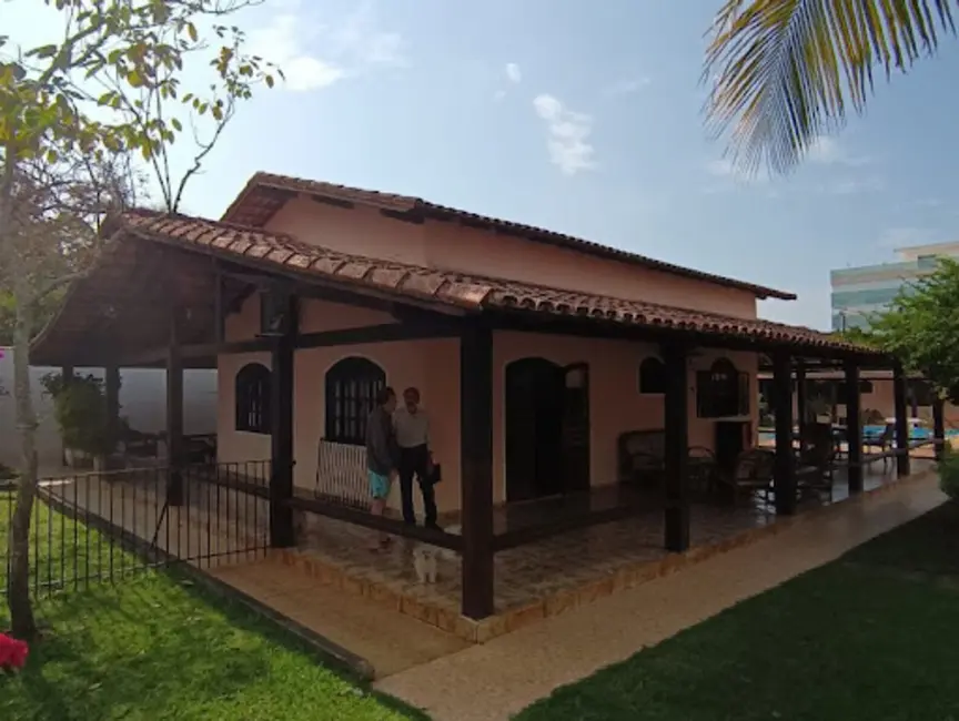 Foto 3 de Casa com 4 quartos à venda, 1080m2 em Costazul, Rio Das Ostras - RJ