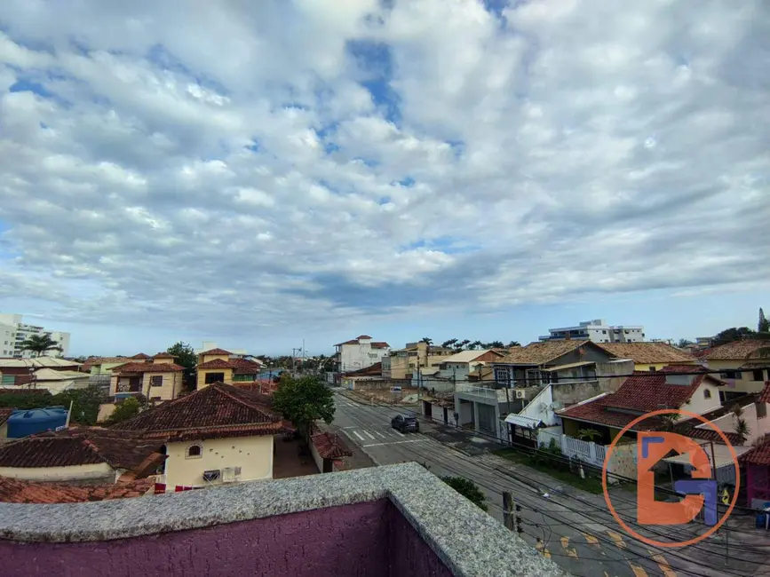 Foto 2 de Casa com 2 quartos à venda, 360m2 em Recreio, Rio Das Ostras - RJ