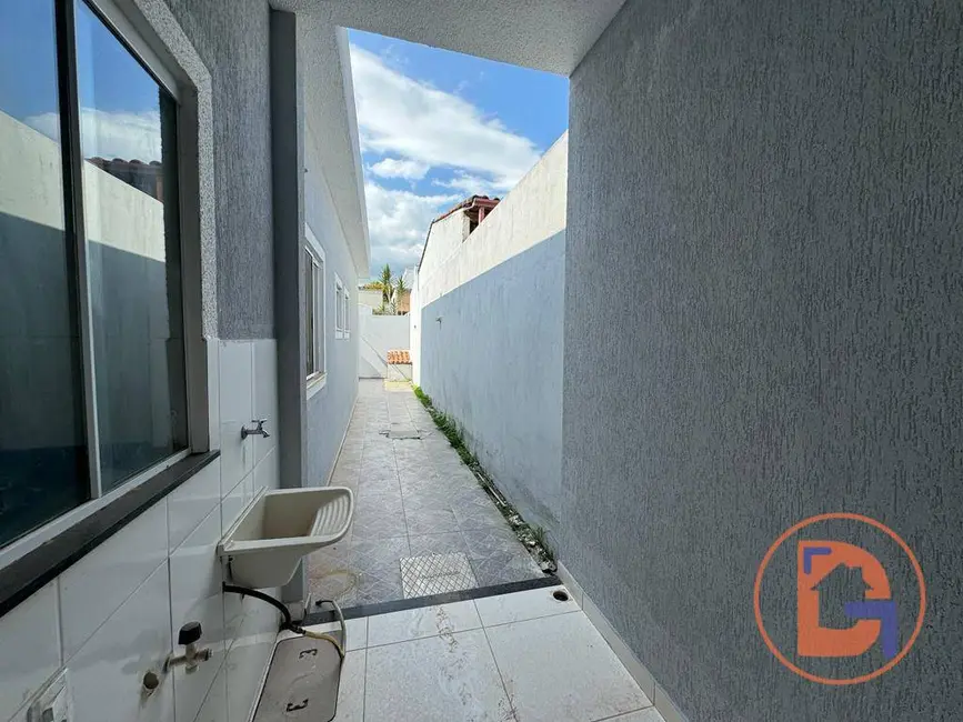 Casa com 2 quartos à venda, 360m2 em Maria Turri, Rio Das Ostras - RJ - imagem 9 Foto 9 de Casa com 2 quartos à venda, 360m2 em Maria Turri, Rio Das Ostras - RJ