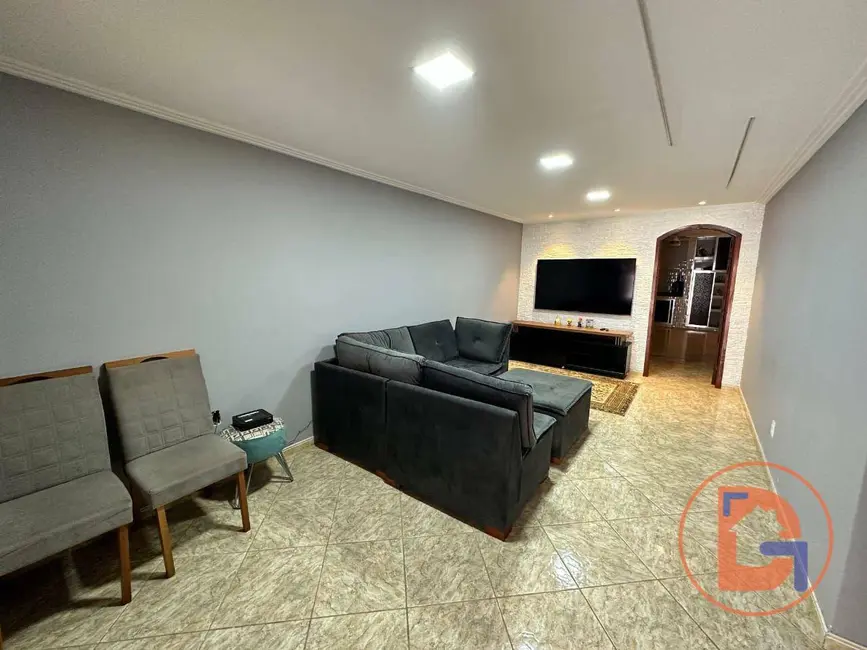Foto 7 de Casa com 4 quartos à venda, 216m2 em Iguaba Grande - RJ