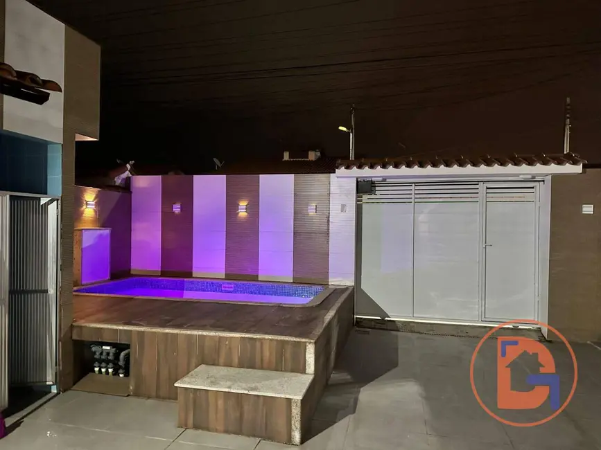 Foto 6 de Casa com 4 quartos à venda, 216m2 em Iguaba Grande - RJ