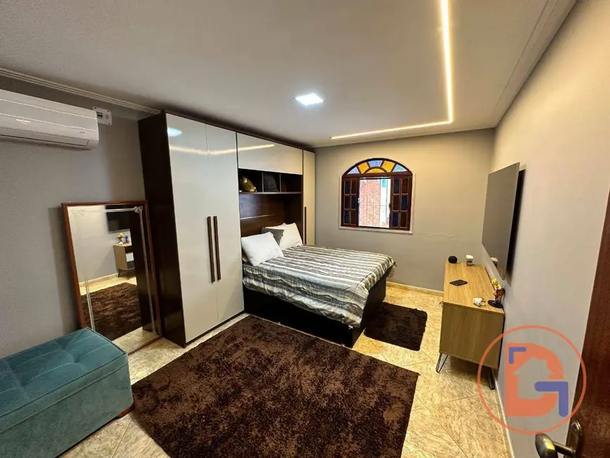 Foto 9 de Casa com 4 quartos à venda, 216m2 em Iguaba Grande - RJ