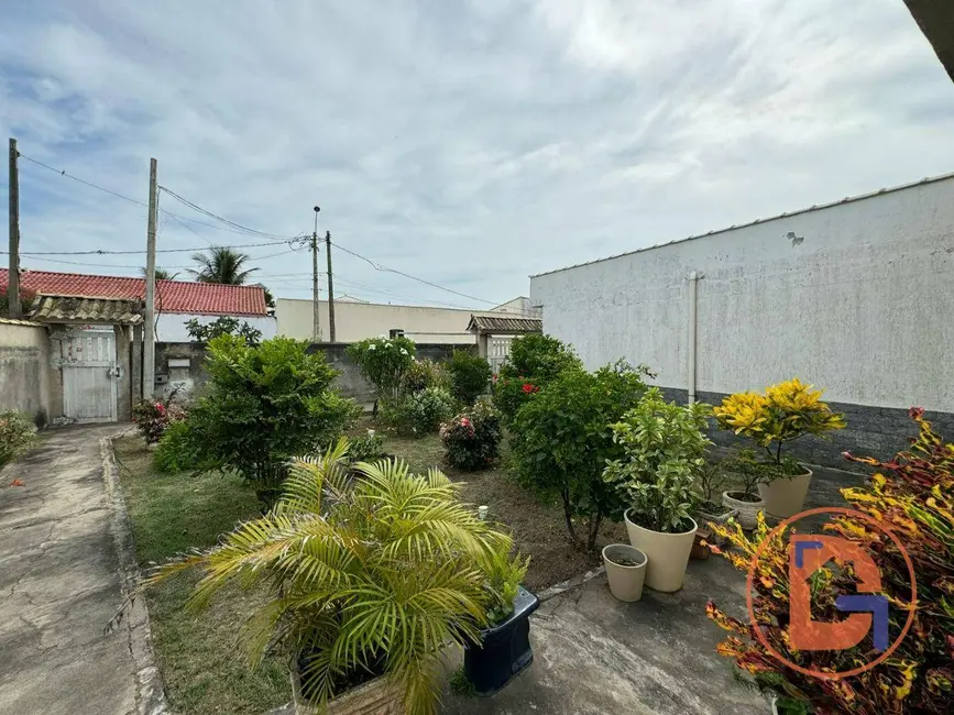 Foto 5 de Casa com 4 quartos à venda, 525m2 em Cabo Frio - RJ