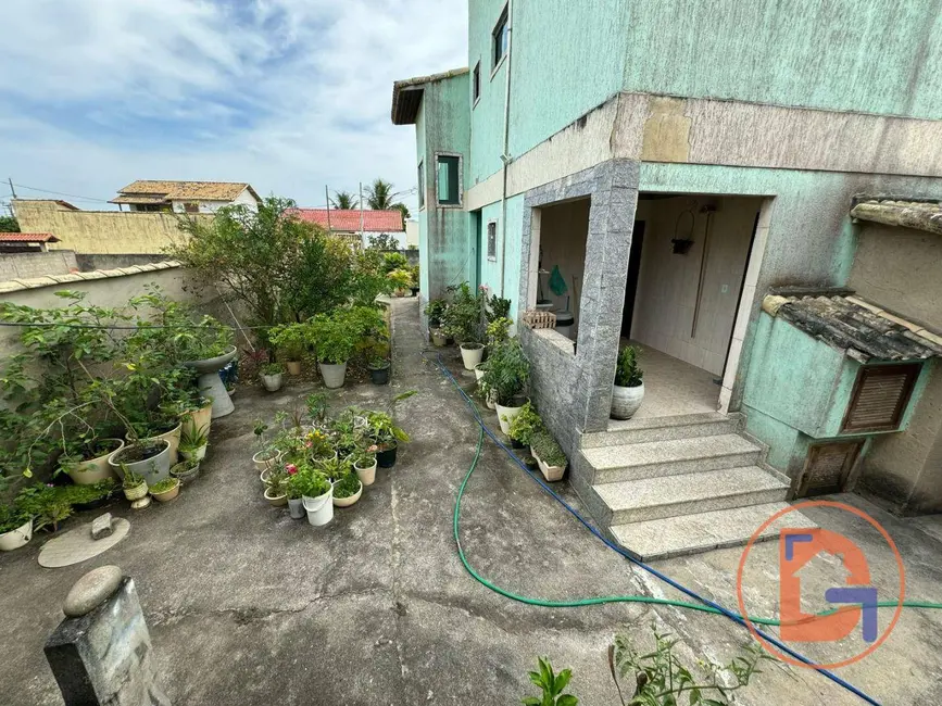 Foto 9 de Casa com 4 quartos à venda, 525m2 em Cabo Frio - RJ