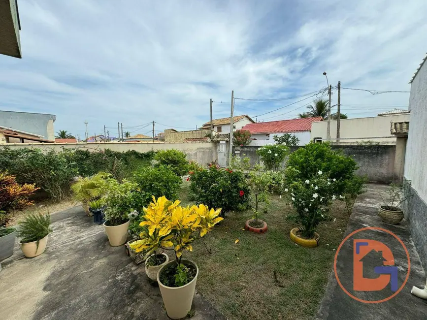 Foto 6 de Casa com 4 quartos à venda, 525m2 em Cabo Frio - RJ