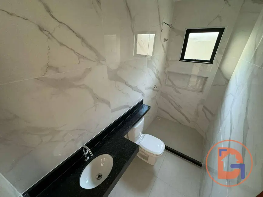 Foto 8 de Casa com 3 quartos à venda, 135m2 em Rio Das Ostras - RJ