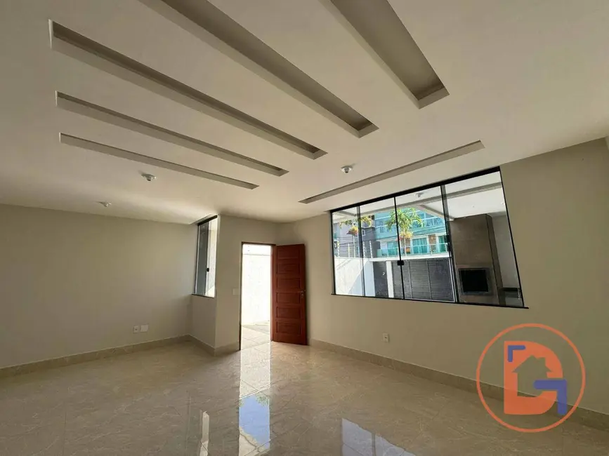 Foto 4 de Casa com 3 quartos à venda, 135m2 em Rio Das Ostras - RJ