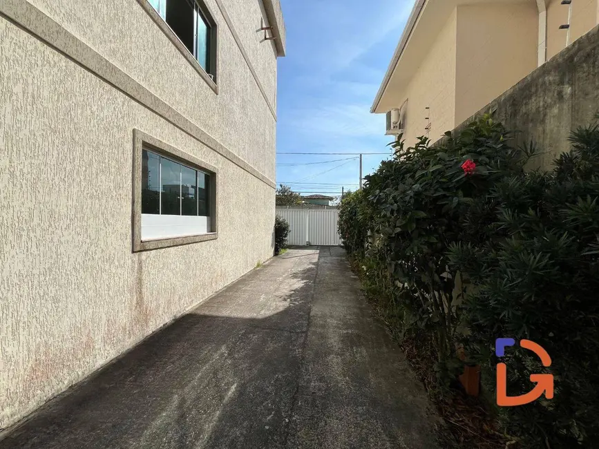 Foto 3 de Apartamento com 2 quartos à venda, 72m2 em Recreio, Rio Das Ostras - RJ