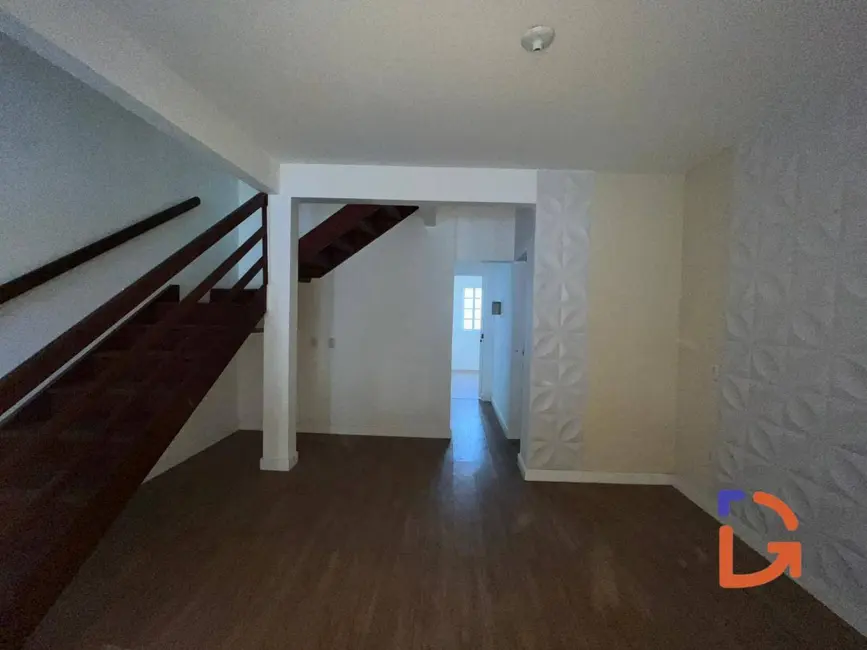 Casa com 3 quartos à venda, 160m2 em Novo Rio das Ostras, Rio Das Ostras - RJ - imagem 9 Foto 9 de Casa com 3 quartos à venda, 160m2 em Novo Rio das Ostras, Rio Das Ostras - RJ