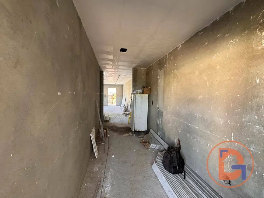 Foto 6 de Casa com 4 quartos à venda, 184m2 em Costazul, Rio Das Ostras - RJ