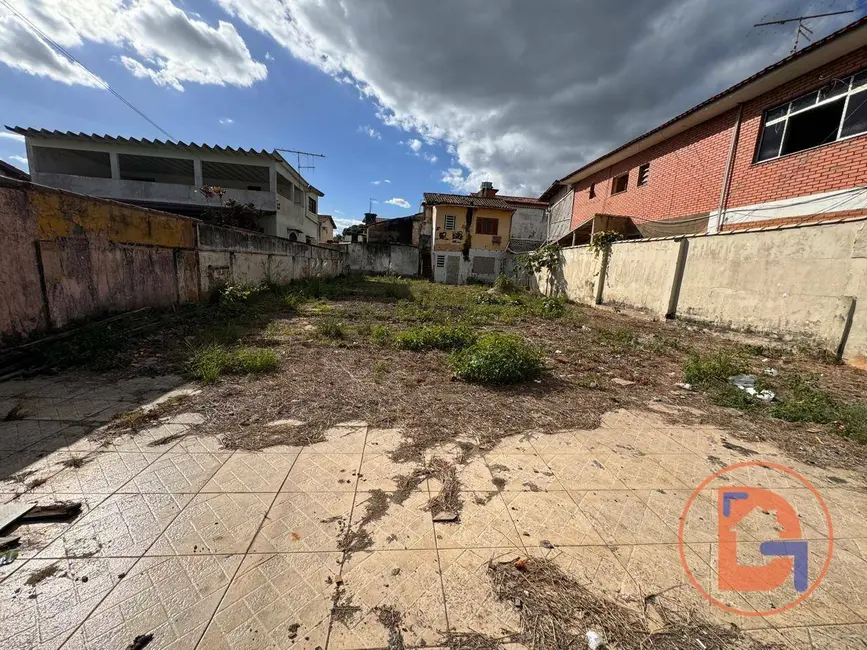 Terreno / Lote à venda, 360m2 em Balneário Remanso, Rio Das Ostras - RJ - imagem 5 Foto 5 de Terreno / Lote à venda, 360m2 em Balneário Remanso, Rio Das Ostras - RJ