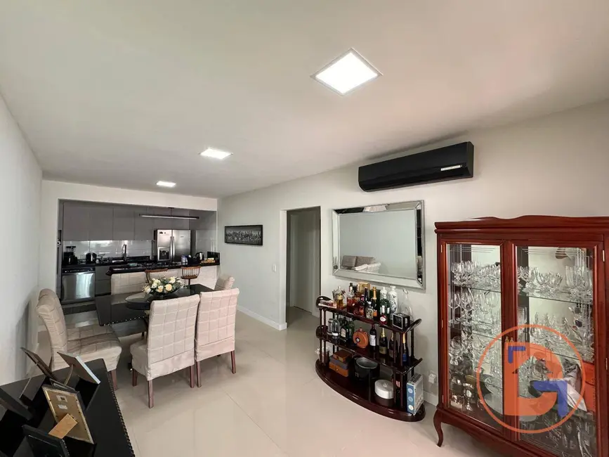 Foto 8 de Apartamento com 3 quartos à venda, 186m2 em Costazul, Rio Das Ostras - RJ