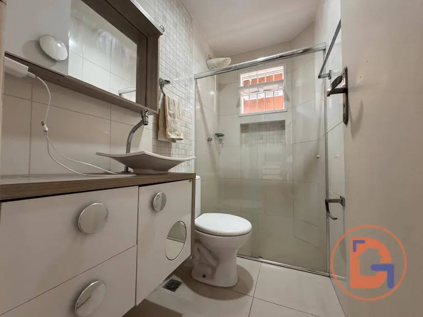 Foto 9 de Casa com 3 quartos à venda, 525m2 em Jardim Mariléa, Rio Das Ostras - RJ