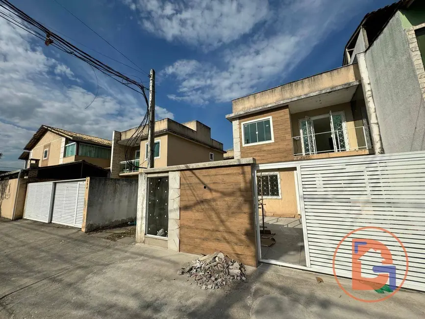 Foto 2 de Casa com 3 quartos à venda, 451m2 em Jardim Mariléa, Rio Das Ostras - RJ