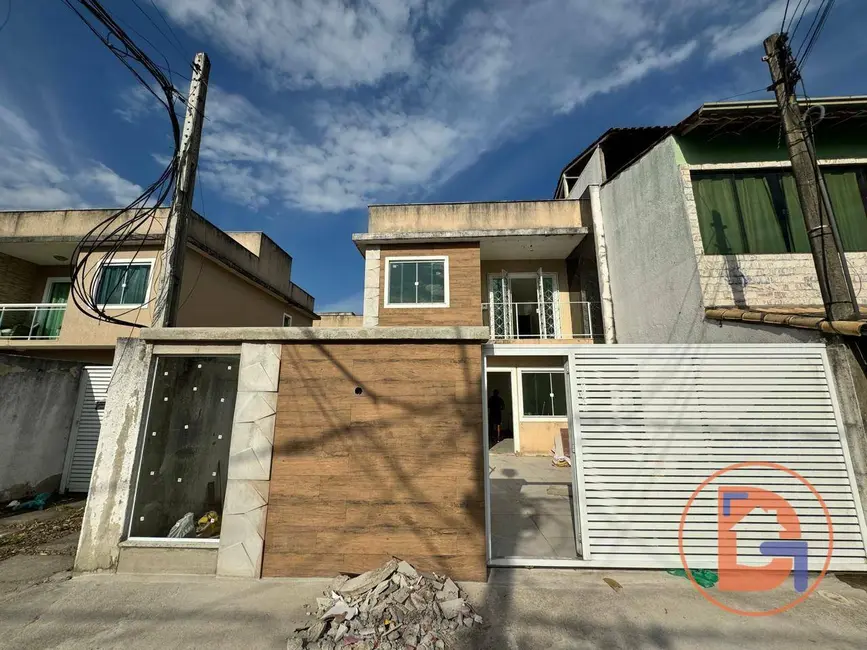 Foto 1 de Casa com 3 quartos à venda, 451m2 em Jardim Mariléa, Rio Das Ostras - RJ