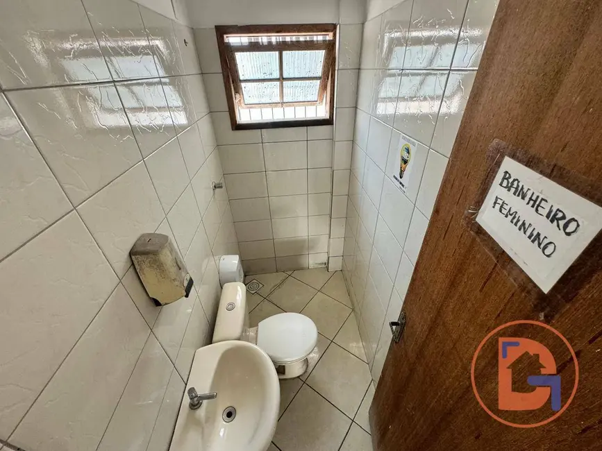 Loja para alugar, 85m2 em Jardim Mariléa, Rio Das Ostras - RJ - imagem 7 Foto 7 de Loja para alugar, 85m2 em Jardim Mariléa, Rio Das Ostras - RJ