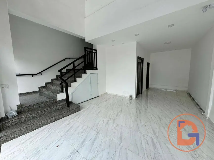 Sala Comercial para alugar, 30m2 em Jardim Mariléa, Rio Das Ostras - RJ - imagem 8 Foto 8 de Sala Comercial para alugar, 30m2 em Jardim Mariléa, Rio Das Ostras - RJ