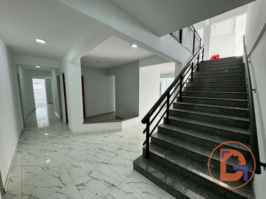 Sala Comercial para alugar, 30m2 em Jardim Mariléa, Rio Das Ostras - RJ - imagem 4 Foto 4 de Sala Comercial para alugar, 30m2 em Jardim Mariléa, Rio Das Ostras - RJ