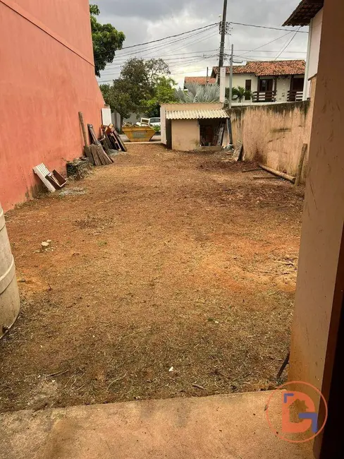 Terreno / Lote à venda, 200m2 em Riviera Fluminense, Macae - RJ - imagem 4 Foto 4 de Terreno / Lote à venda, 200m2 em Riviera Fluminense, Macae - RJ