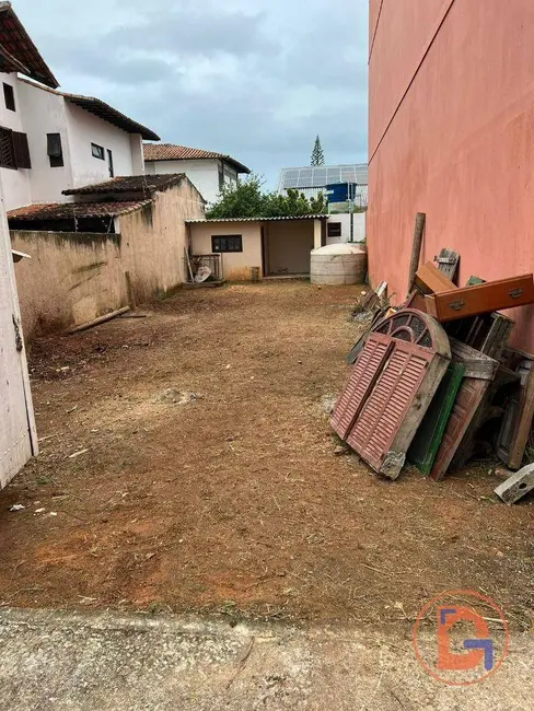 Terreno / Lote à venda, 200m2 em Riviera Fluminense, Macae - RJ - imagem 3 Foto 3 de Terreno / Lote à venda, 200m2 em Riviera Fluminense, Macae - RJ