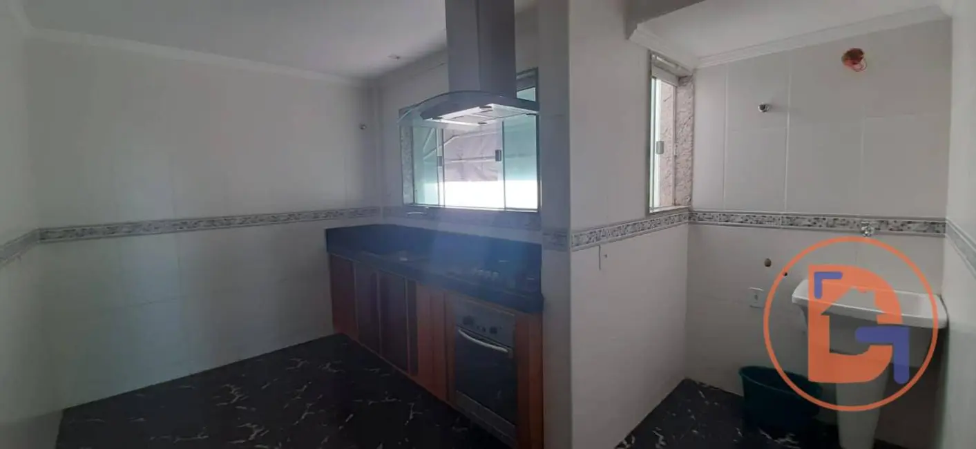 Foto 3 de Cobertura com 3 quartos à venda, 160m2 em Costazul, Rio Das Ostras - RJ