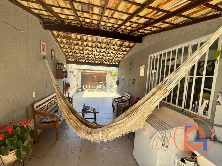 Foto 4 de Casa com 3 quartos à venda, 378m2 em Ouro Verde, Rio Das Ostras - RJ