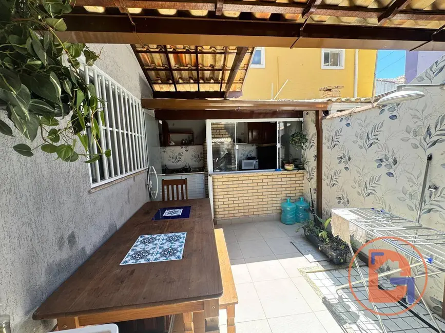 Foto 6 de Casa com 3 quartos à venda, 378m2 em Ouro Verde, Rio Das Ostras - RJ