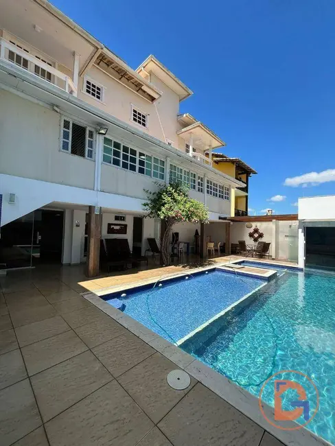 Foto 1 de Casa com 6 quartos à venda, 361m2 em Extensão Novo Rio das Ostras, Rio Das Ostras - RJ