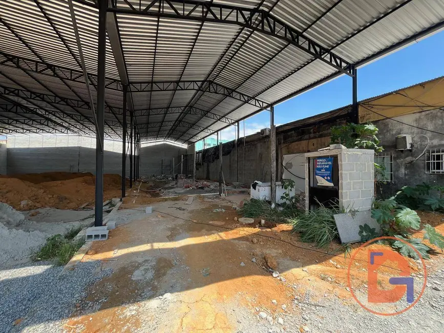 Foto 1 de Armazém / Galpão para alugar, 330m2 em Recreio, Rio Das Ostras - RJ