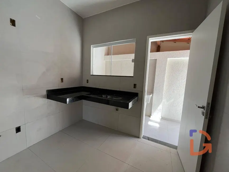 Casa com 2 quartos à venda, 70m2 em Ouro Verde, Rio Das Ostras - RJ - imagem 7 Foto 7 de Casa com 2 quartos à venda, 70m2 em Ouro Verde, Rio Das Ostras - RJ