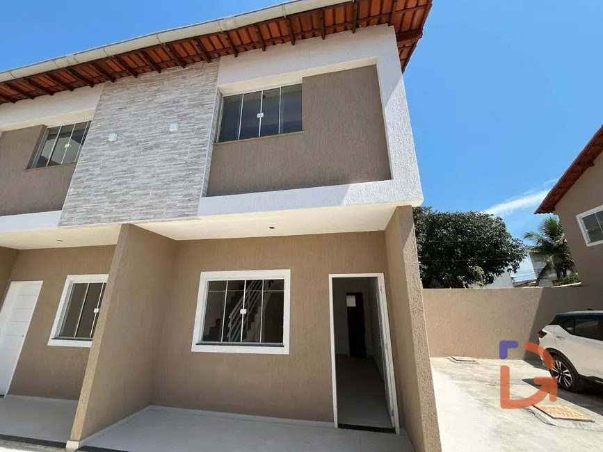 Foto 1 de Casa com 2 quartos à venda, 70m2 em Ouro Verde, Rio Das Ostras - RJ