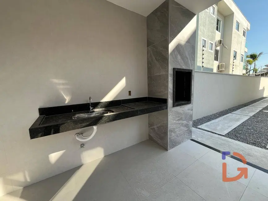 Casa com 3 quartos à venda, 180m2 em Rio Das Ostras - RJ - imagem 7 Foto 7 de Casa com 3 quartos à venda, 180m2 em Rio Das Ostras - RJ