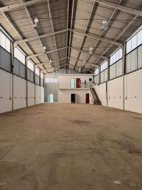 Armazém / Galpão para alugar, 450m2 em Residencial Praia Âncora, Rio Das Ostras - RJ - imagem 5 Foto 5 de Armazém / Galpão para alugar, 450m2 em Residencial Praia Âncora, Rio Das Ostras - RJ