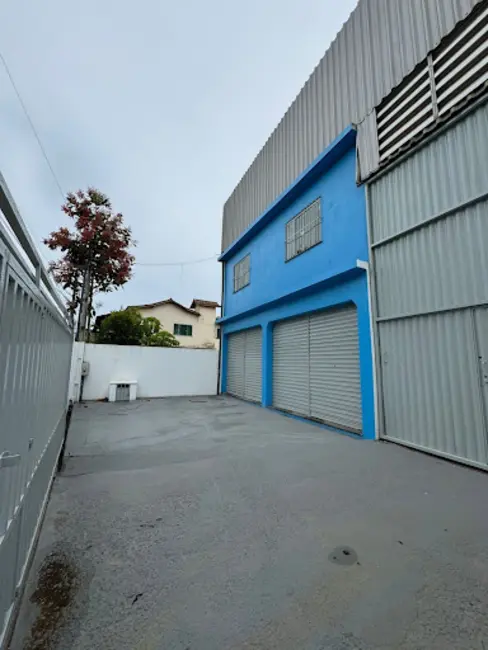 Armazém / Galpão para alugar, 450m2 em Residencial Praia Âncora, Rio Das Ostras - RJ - imagem 2 Foto 2 de Armazém / Galpão para alugar, 450m2 em Residencial Praia Âncora, Rio Das Ostras - RJ