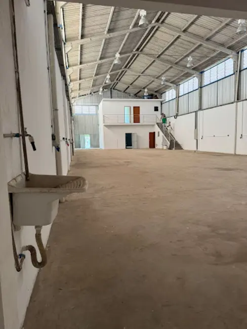 Armazém / Galpão para alugar, 450m2 em Residencial Praia Âncora, Rio Das Ostras - RJ - imagem 4 Foto 4 de Armazém / Galpão para alugar, 450m2 em Residencial Praia Âncora, Rio Das Ostras - RJ