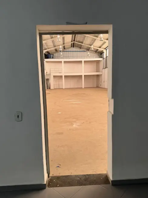 Armazém / Galpão para alugar, 450m2 em Residencial Praia Âncora, Rio Das Ostras - RJ - imagem 8 Foto 8 de Armazém / Galpão para alugar, 450m2 em Residencial Praia Âncora, Rio Das Ostras - RJ