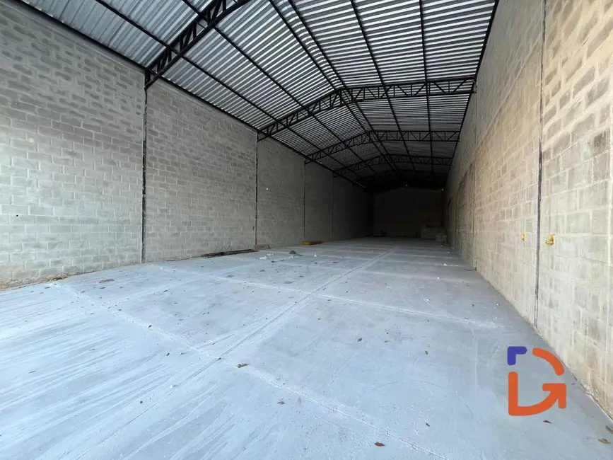 Foto 5 de Armazém / Galpão para alugar, 300m2 em Recreio, Rio Das Ostras - RJ
